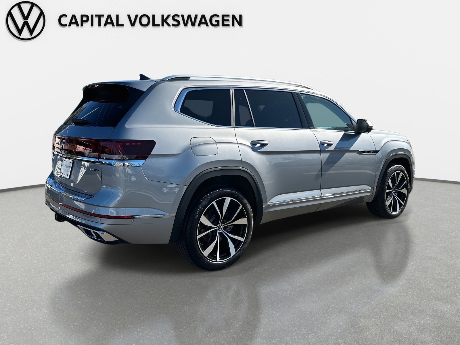 2026 Volkswagen Atlas 2.0T SEL Premium R-Line