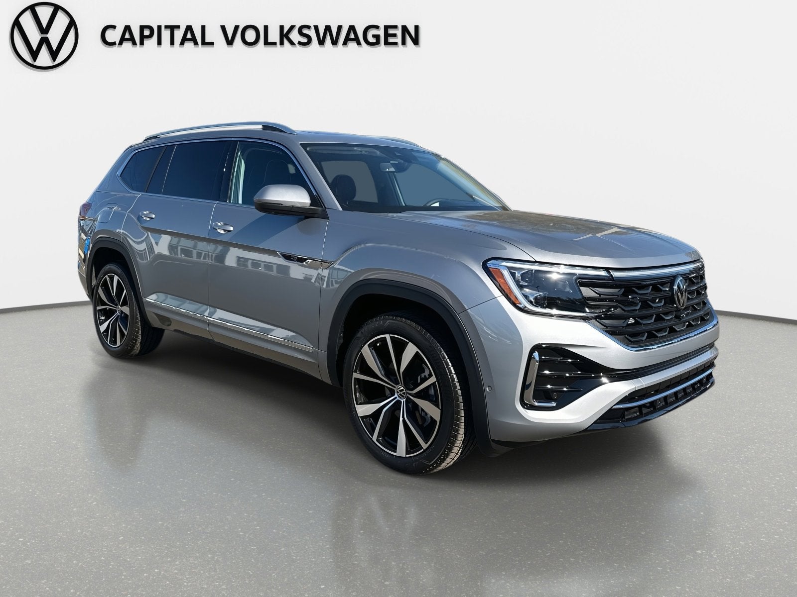 2026 Volkswagen Atlas 2.0T SEL Premium R-Line