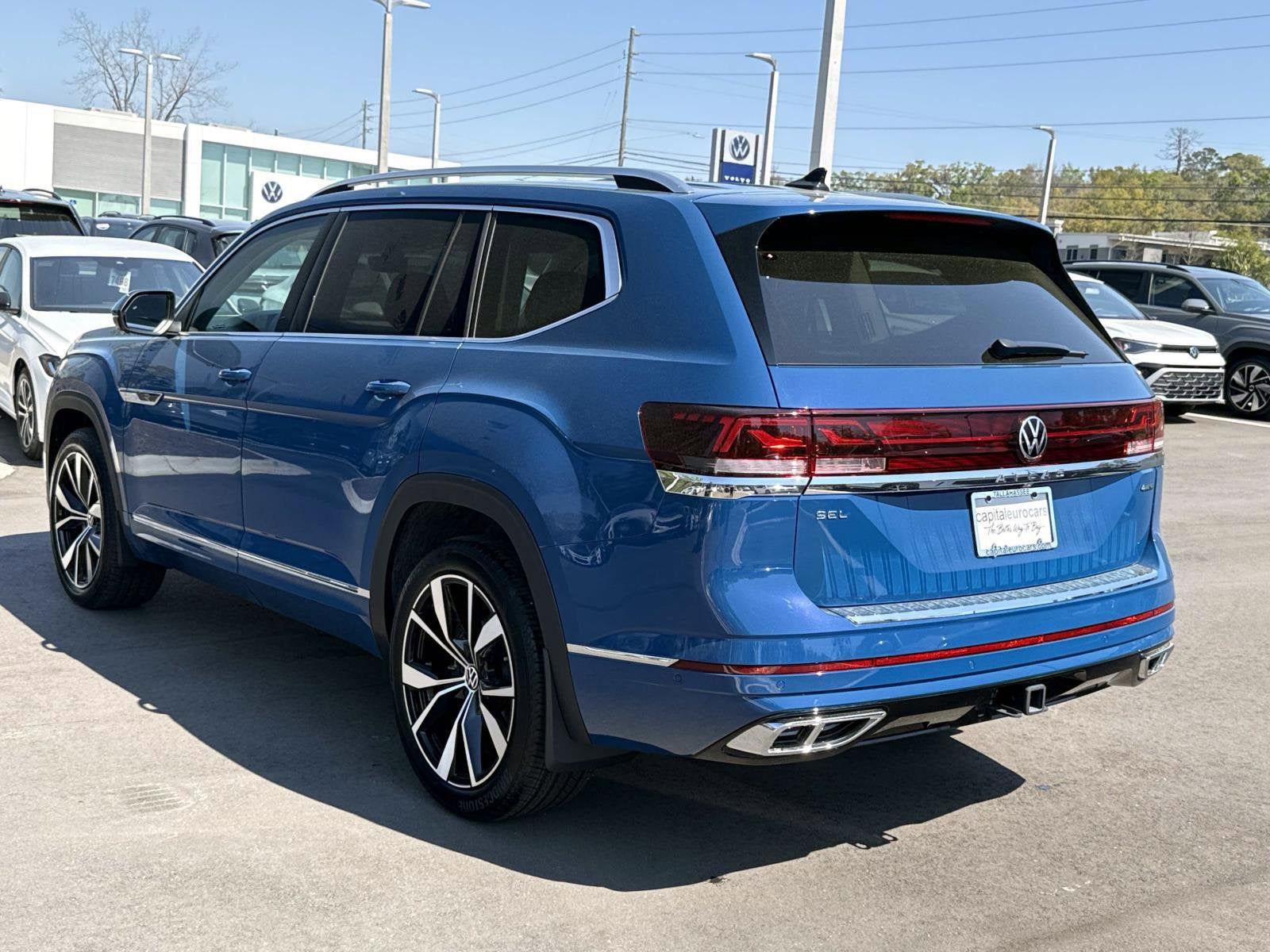 2026 Volkswagen Atlas 2.0T SEL Premium R-Line