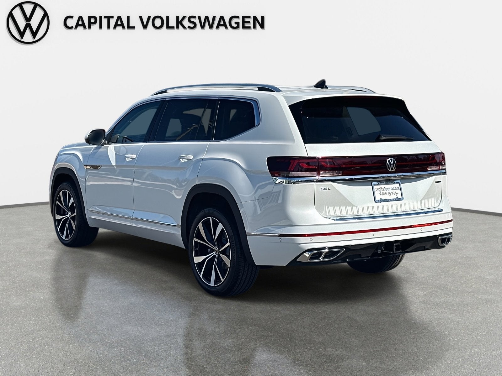 2026 Volkswagen Atlas 2.0T SEL Premium R-Line