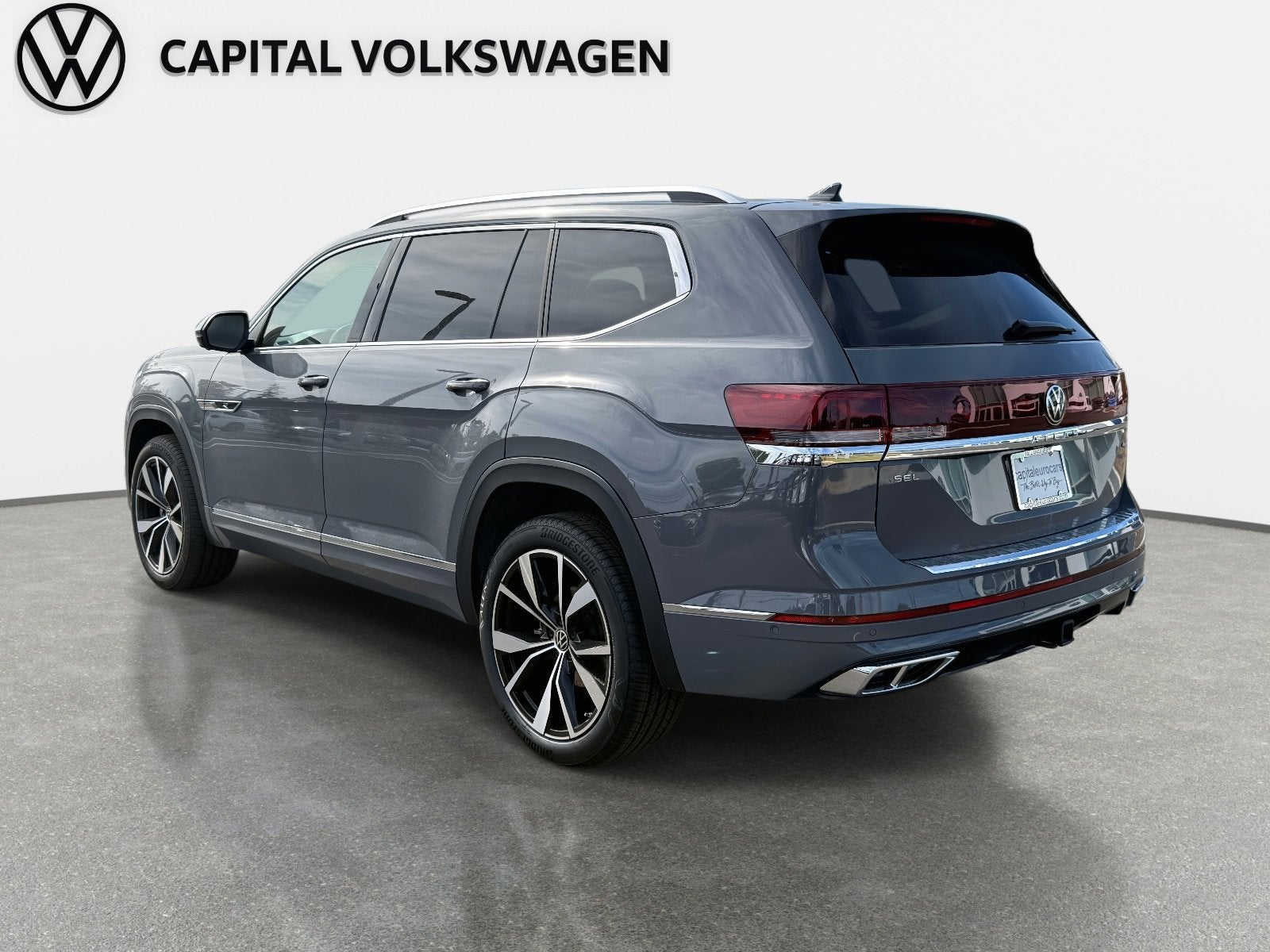 2026 Volkswagen Atlas 2.0T SEL Premium R-Line
