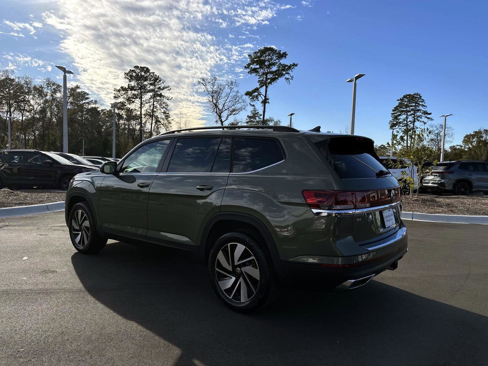 2026 Volkswagen Atlas 2.0T SE w/Technology