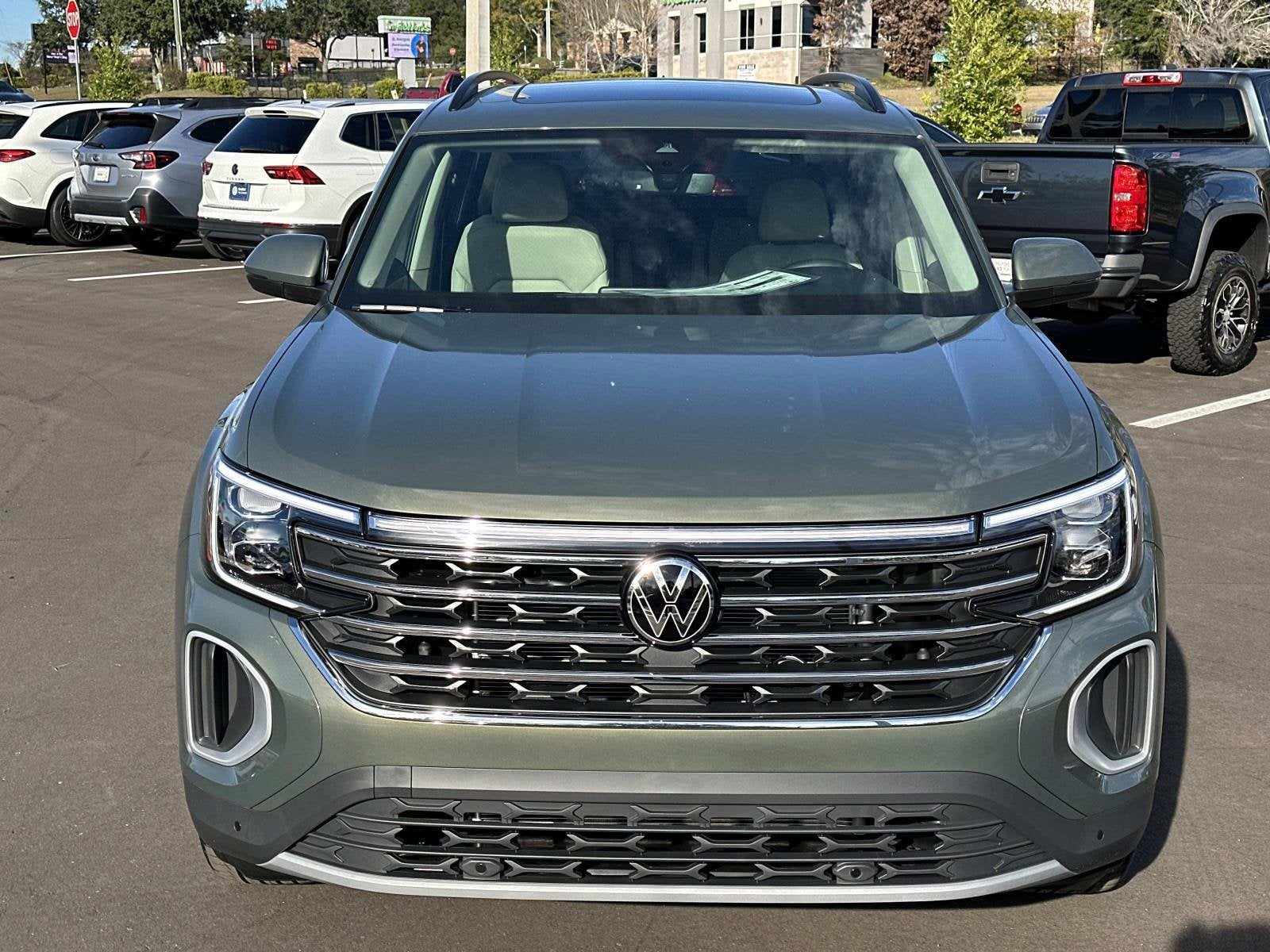 2026 Volkswagen Atlas 2.0T SE w/Technology