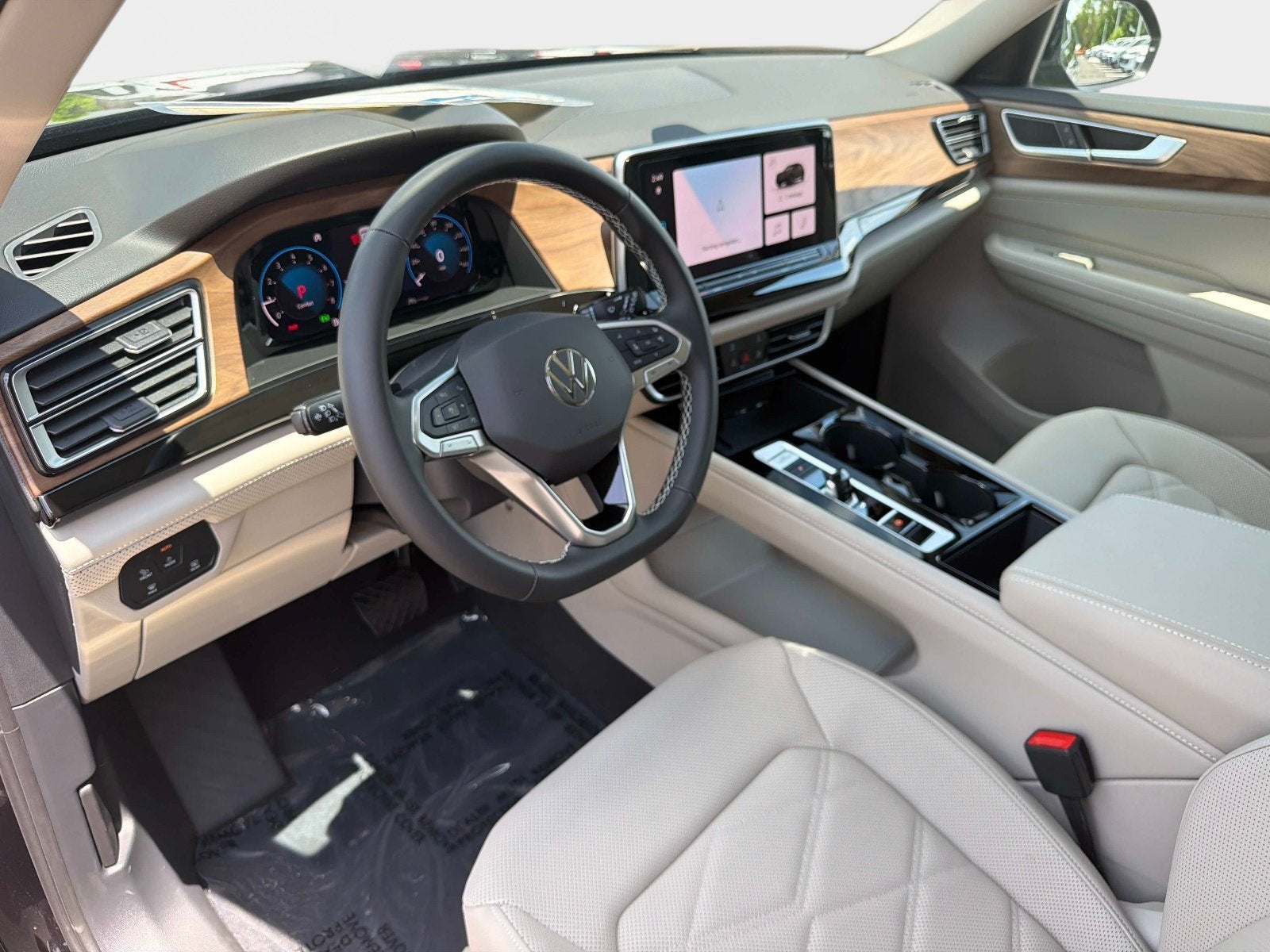 2026 Volkswagen Atlas SE w/Tech - Photo 18