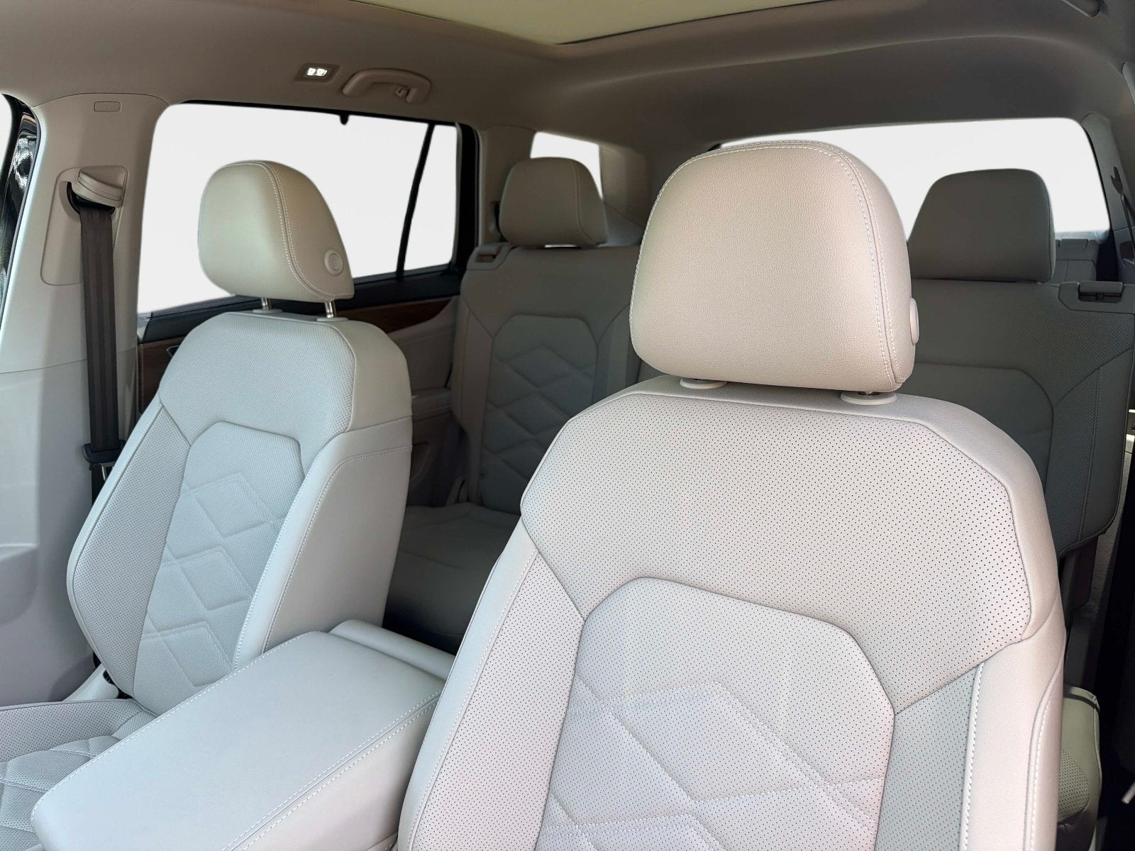 2026 Volkswagen Atlas SE w/Tech - Photo 20