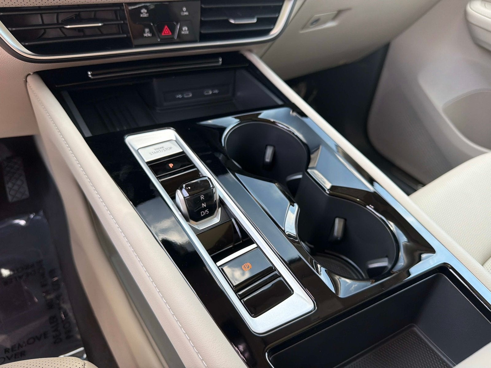2026 Volkswagen Atlas SE w/Tech - Photo 23