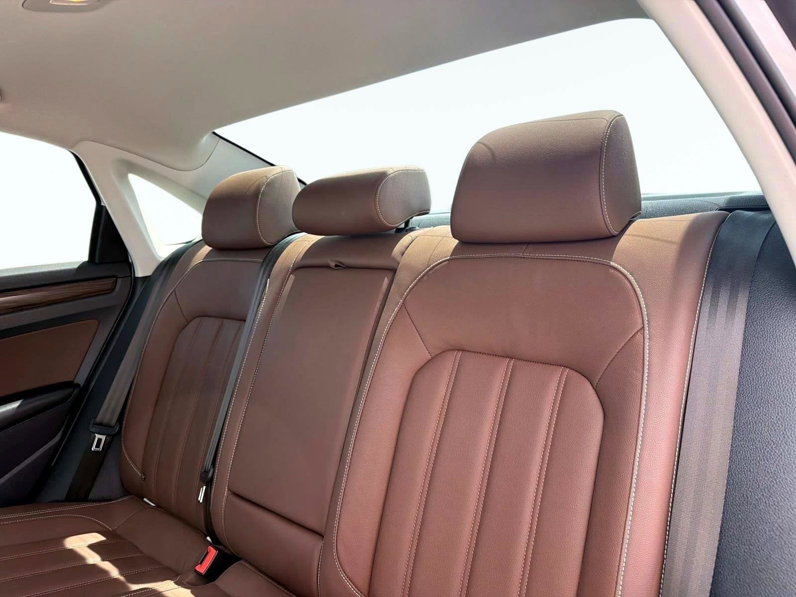 2022 Volkswagen Passat 2.0T Limited Edition