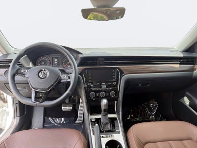 2022 Volkswagen Passat 2.0T Limited Edition
