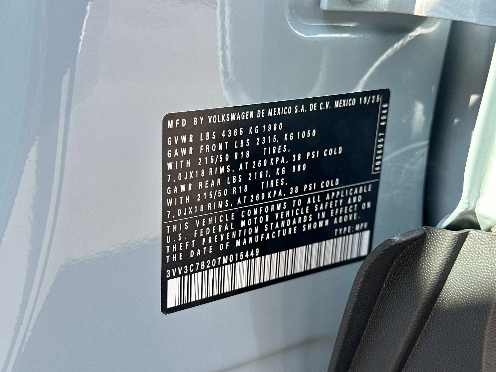 2026 Volkswagen Taos SE Black