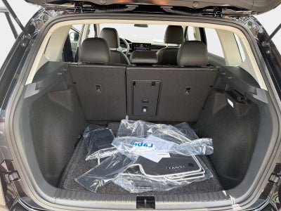 2026 Volkswagen Taos SE Black