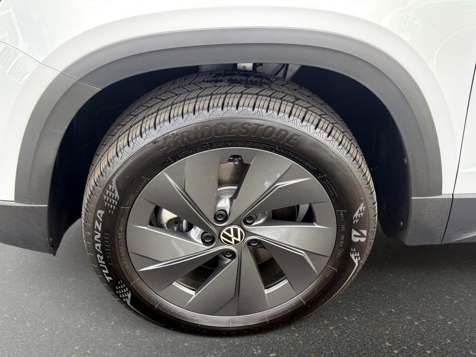 2025 Volkswagen Taos S