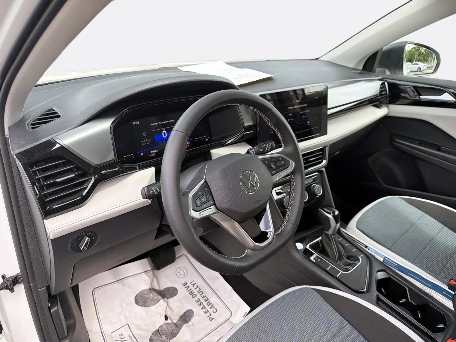 2025 Volkswagen Taos S