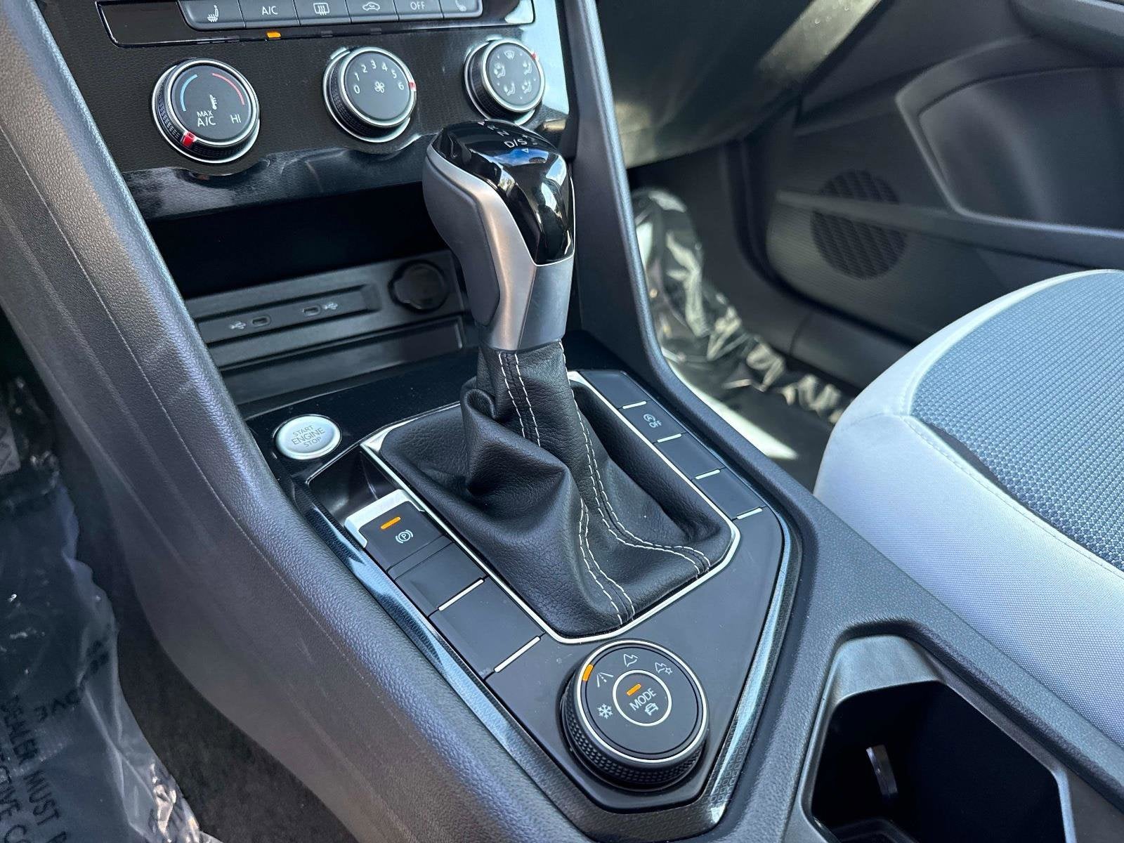 2025 Volkswagen Taos S
