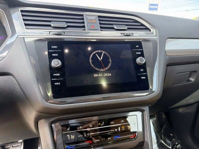 2024 Volkswagen Tiguan SE R-Line Black