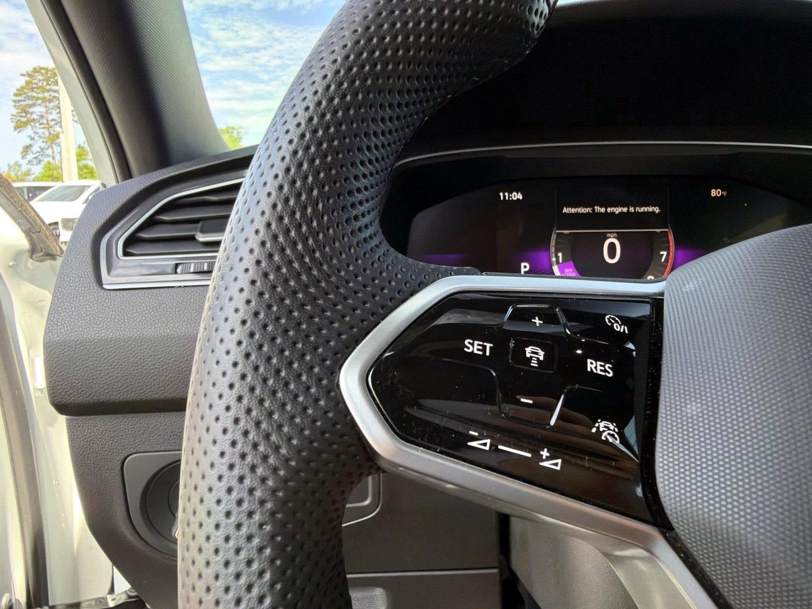 2024 Volkswagen Tiguan SE R-Line Black