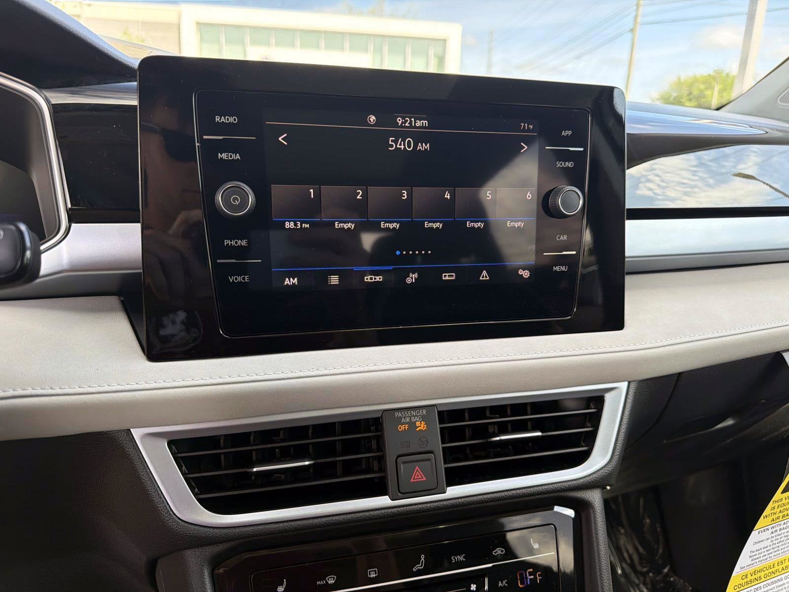 2026 Volkswagen Taos SE