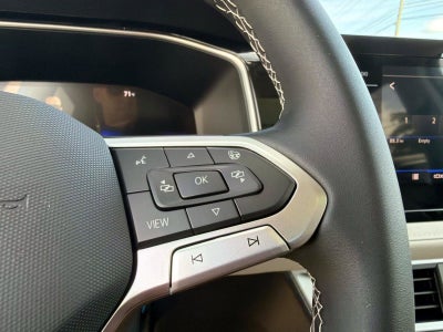 2026 Volkswagen Taos SE