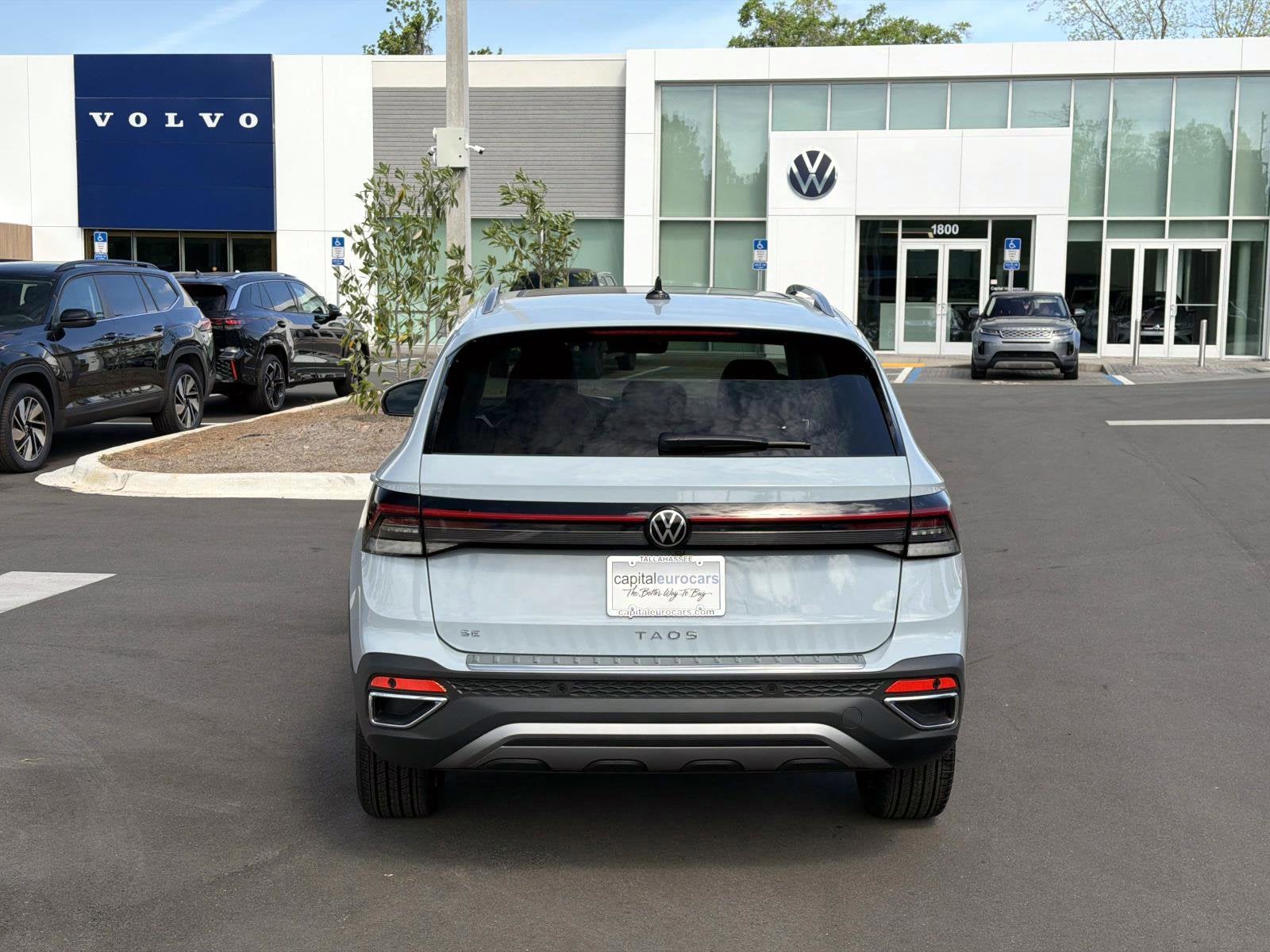 2026 Volkswagen Taos SE