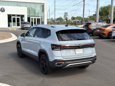 2026 Volkswagen Taos SE