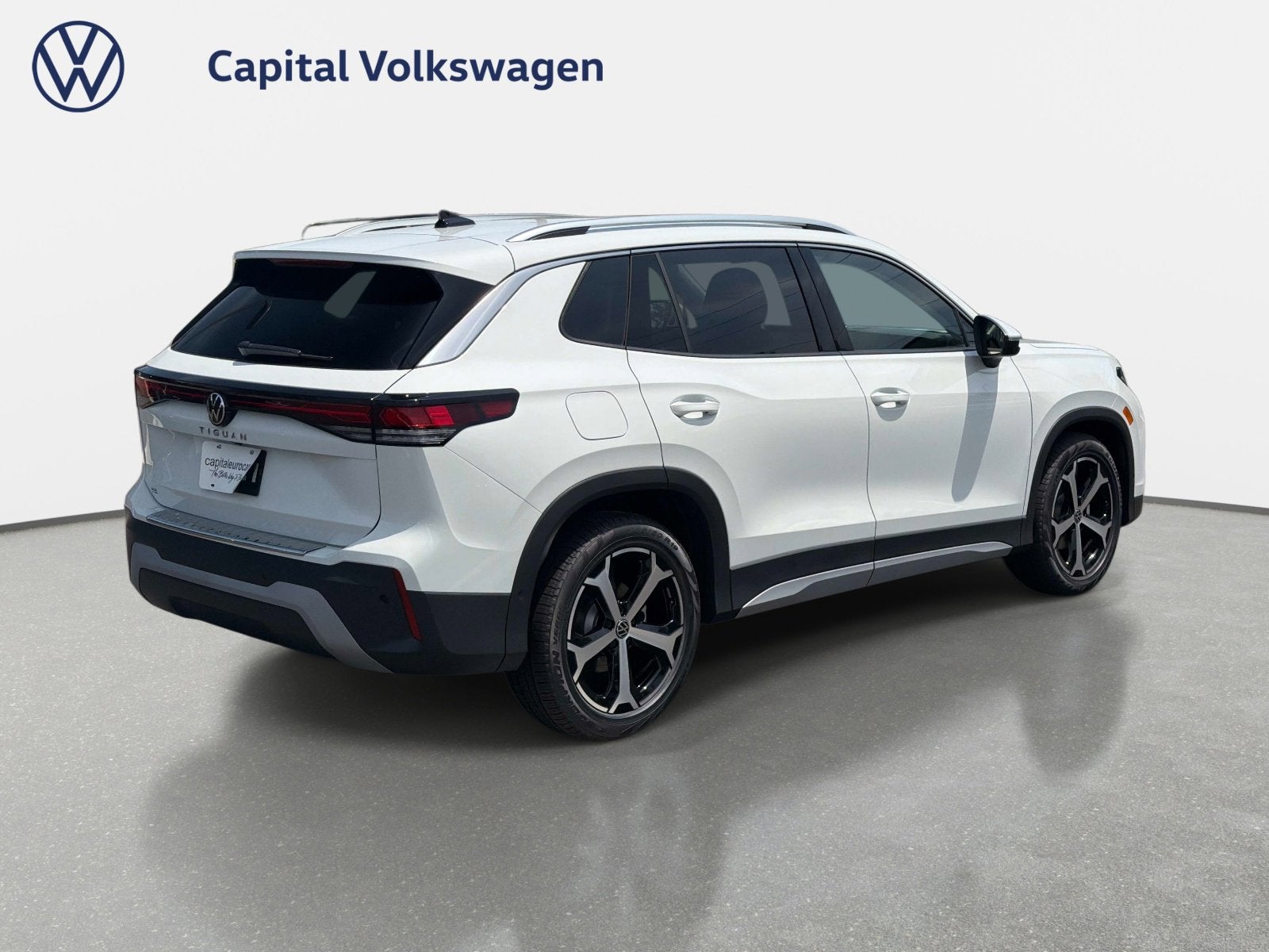 2026 Volkswagen Tiguan SE