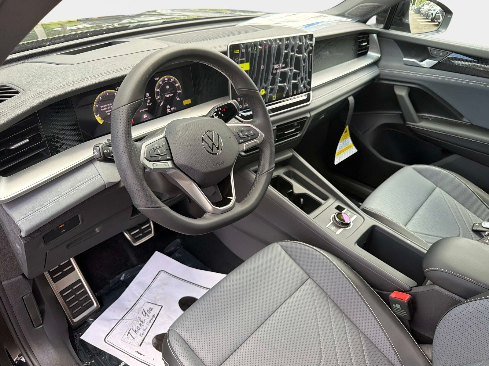 2026 Volkswagen Tiguan SE R-Line Black