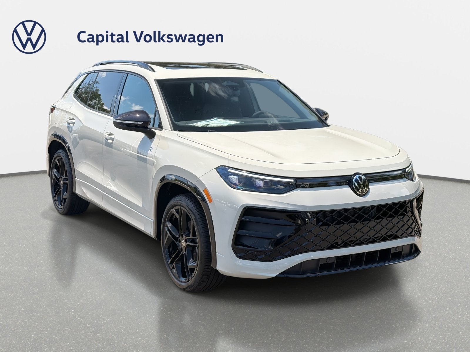 2026 Volkswagen Tiguan SE R-Line Black
