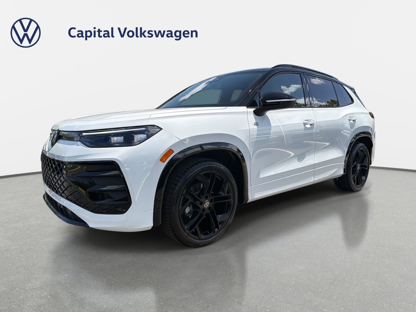 2026 Volkswagen Tiguan SE R-Line Black