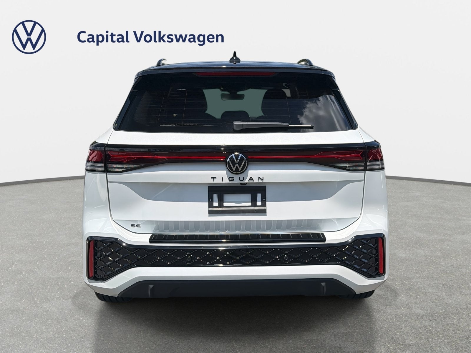 2026 Volkswagen Tiguan SE R-Line Black
