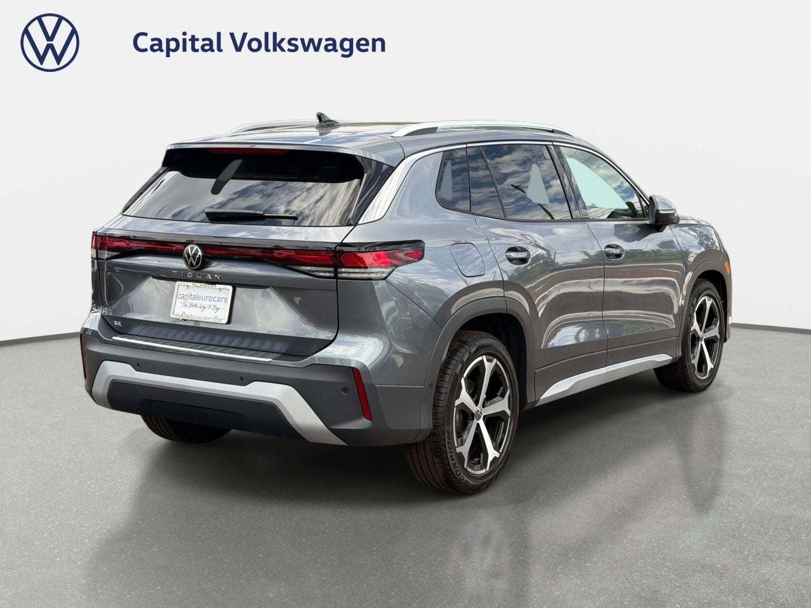 2026 Volkswagen Tiguan SE