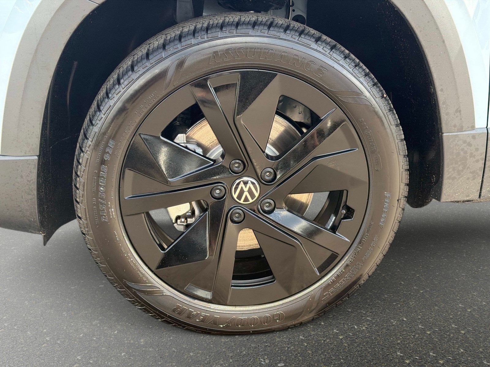 2026 Volkswagen Taos SE