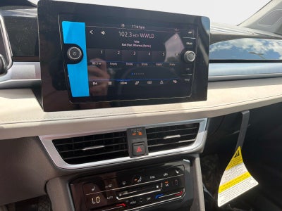 2026 Volkswagen Taos SE