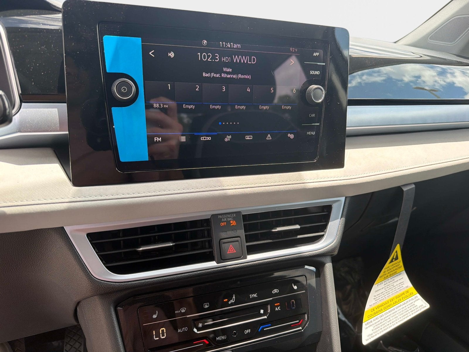 2026 Volkswagen Taos SE