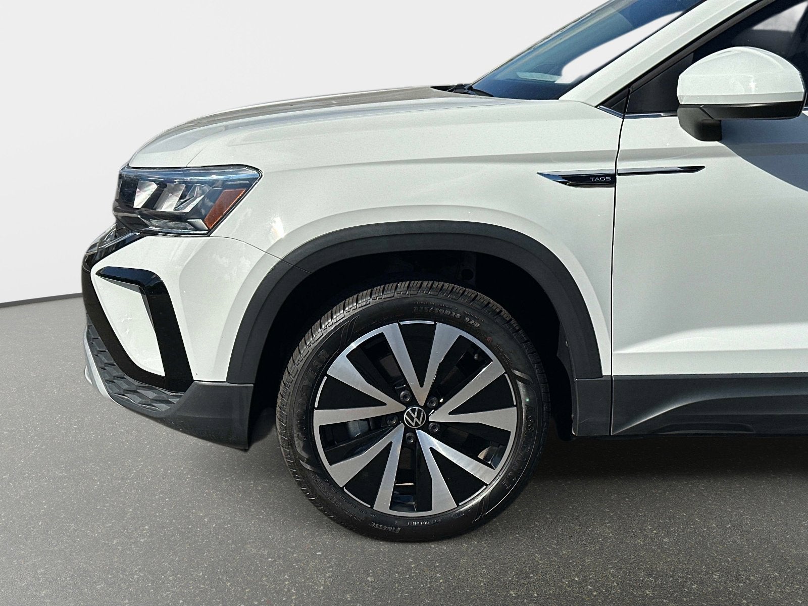 2022 Volkswagen Taos SE