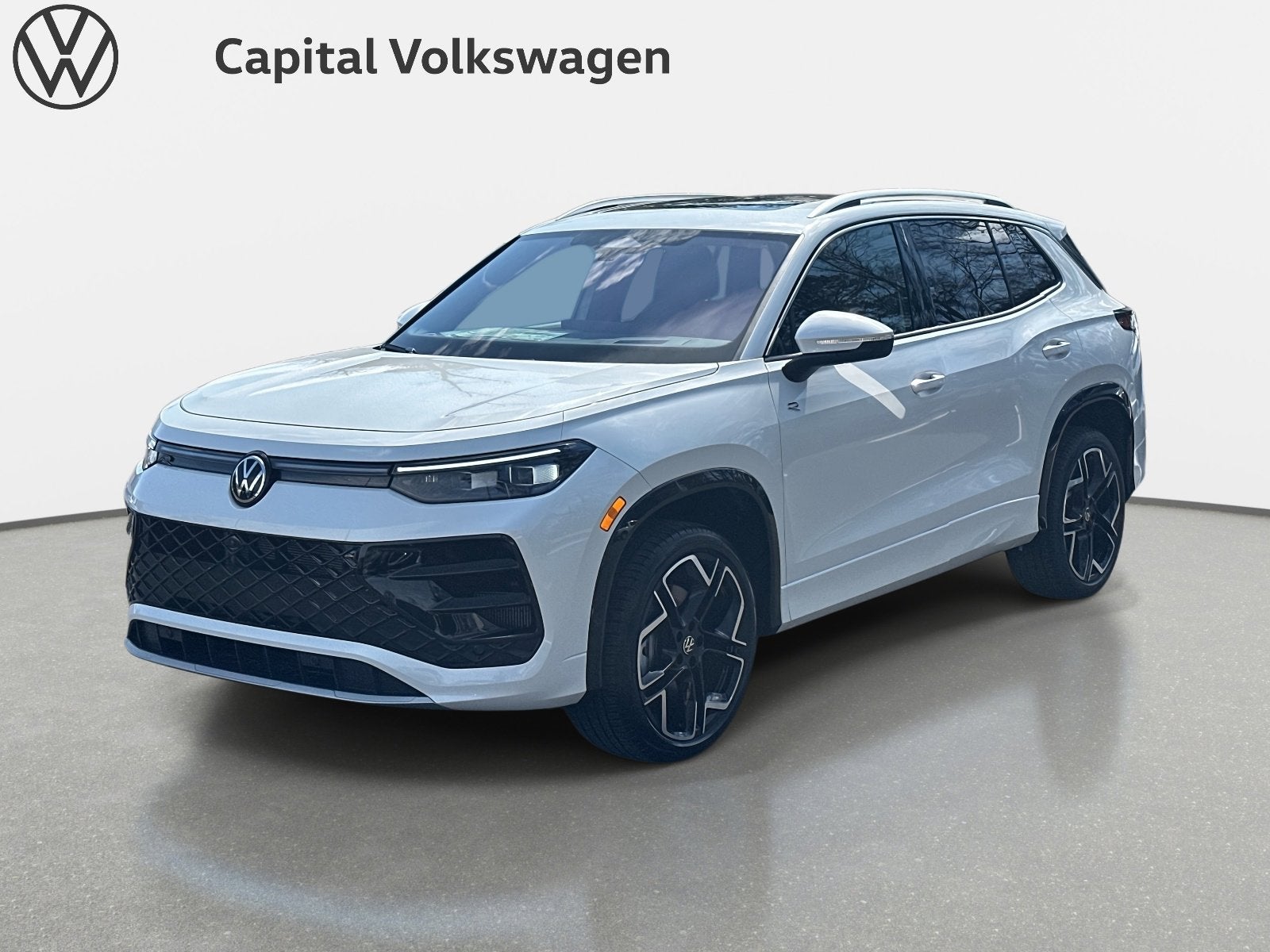 2026 Volkswagen Tiguan SEL R-Line Turbo