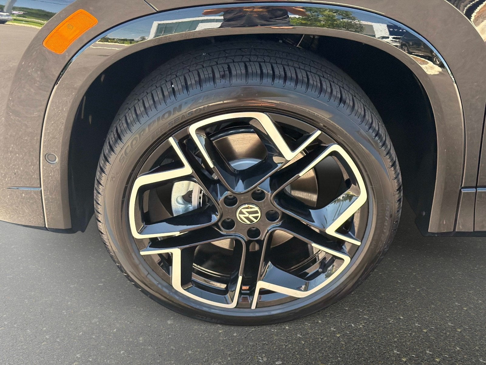 2026 Volkswagen Tiguan SEL R-Line Turbo