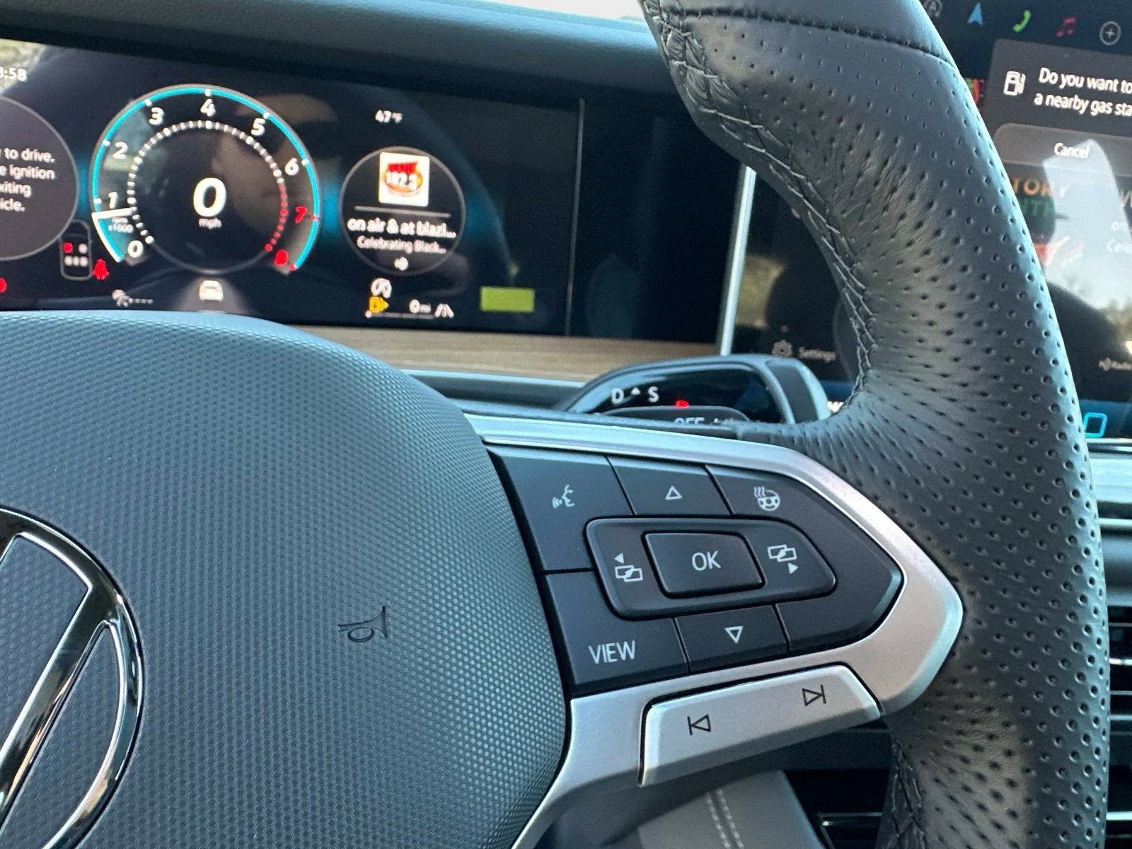 2026 Volkswagen Tiguan SEL R-Line Turbo