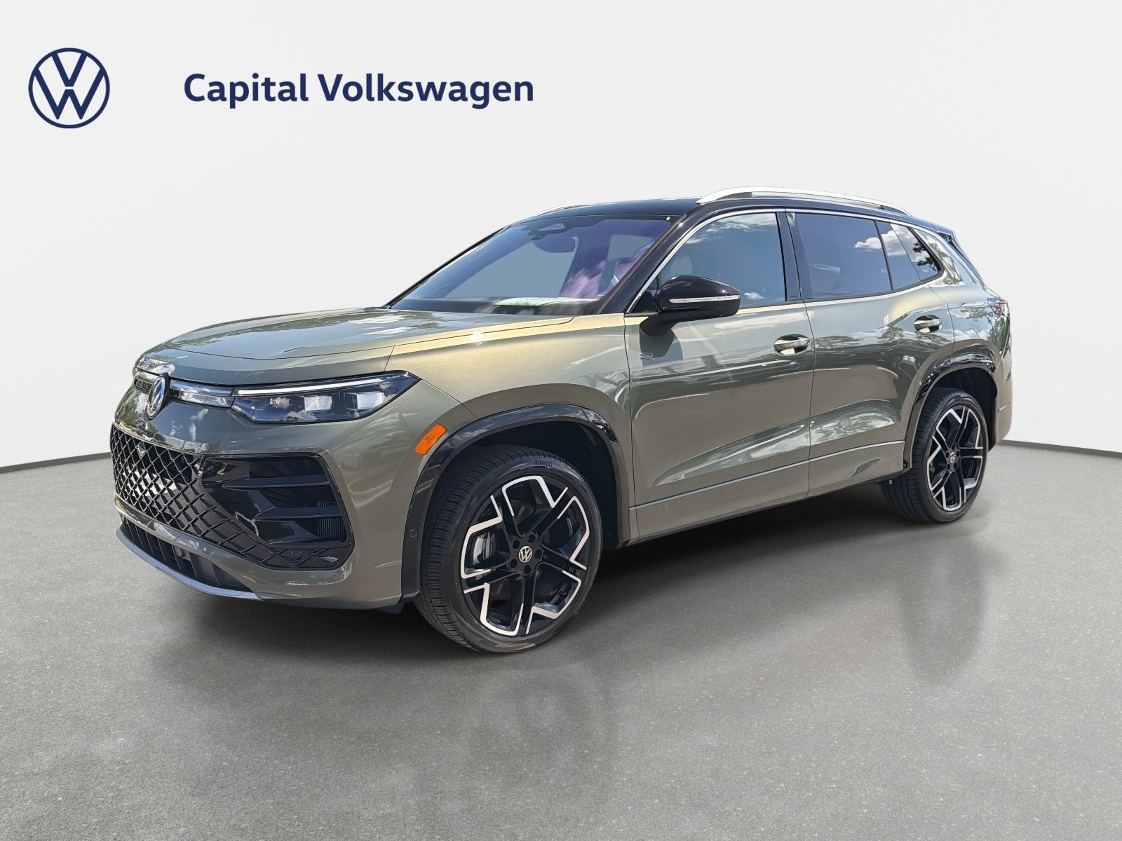 2026 Volkswagen Tiguan SEL R-Line Turbo
