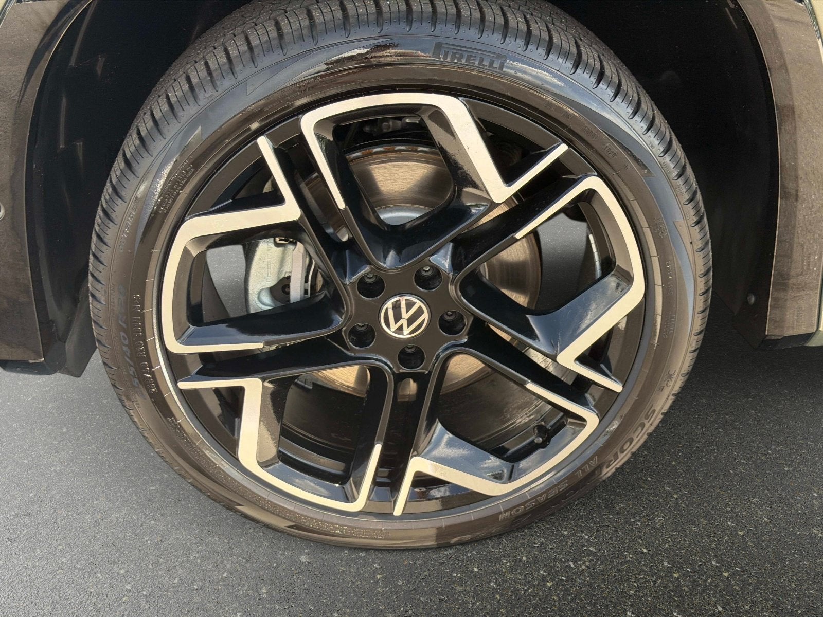 2026 Volkswagen Tiguan SEL R-Line Turbo