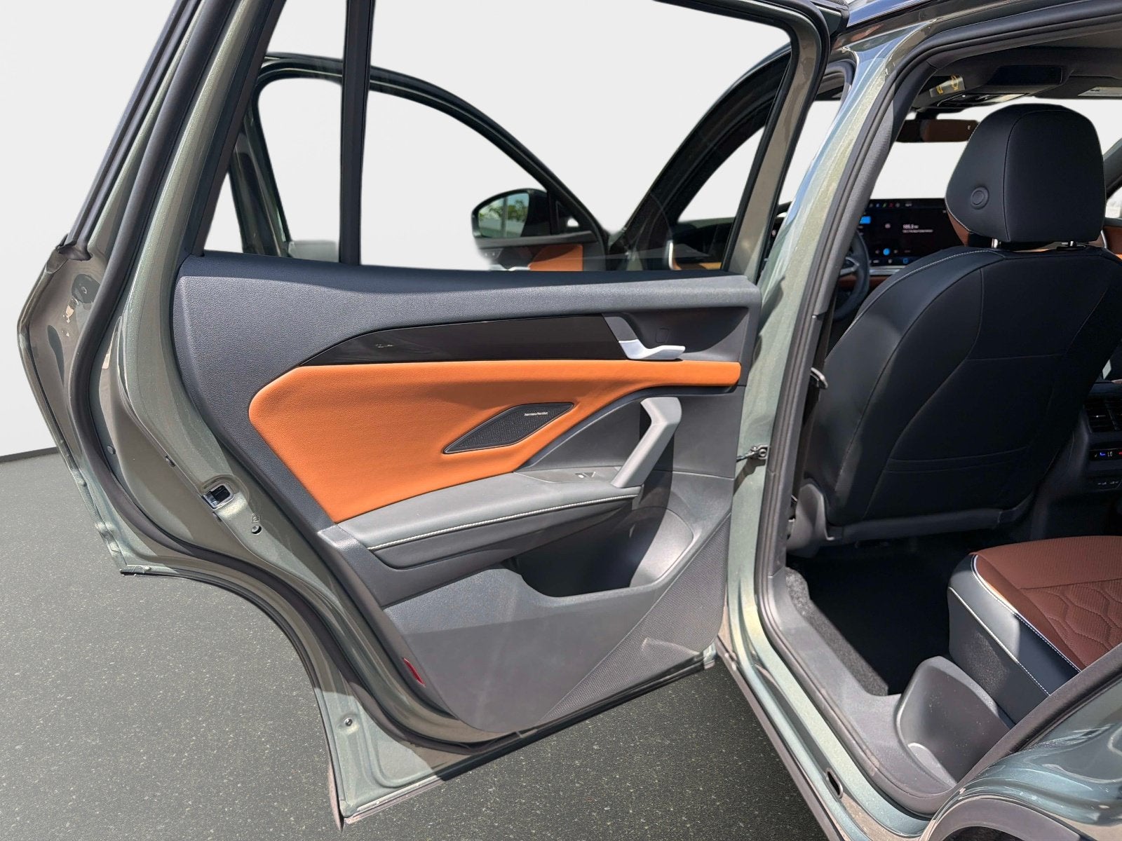 2026 Volkswagen Tiguan SEL R-Line Turbo