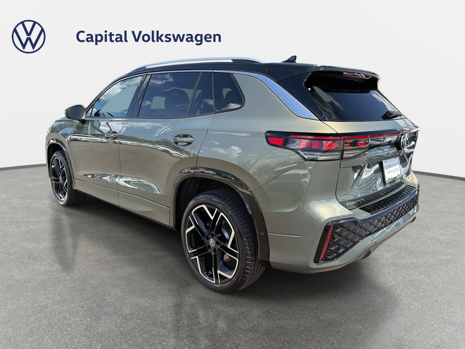 2026 Volkswagen Tiguan SEL R-Line Turbo