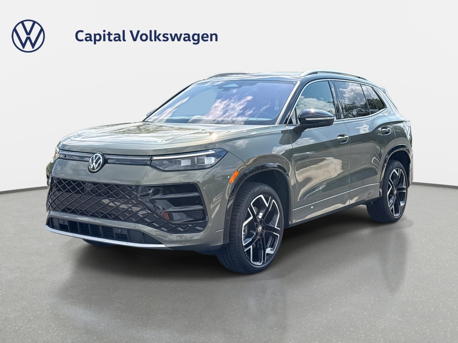 2026 Volkswagen Tiguan SEL R-Line Turbo
