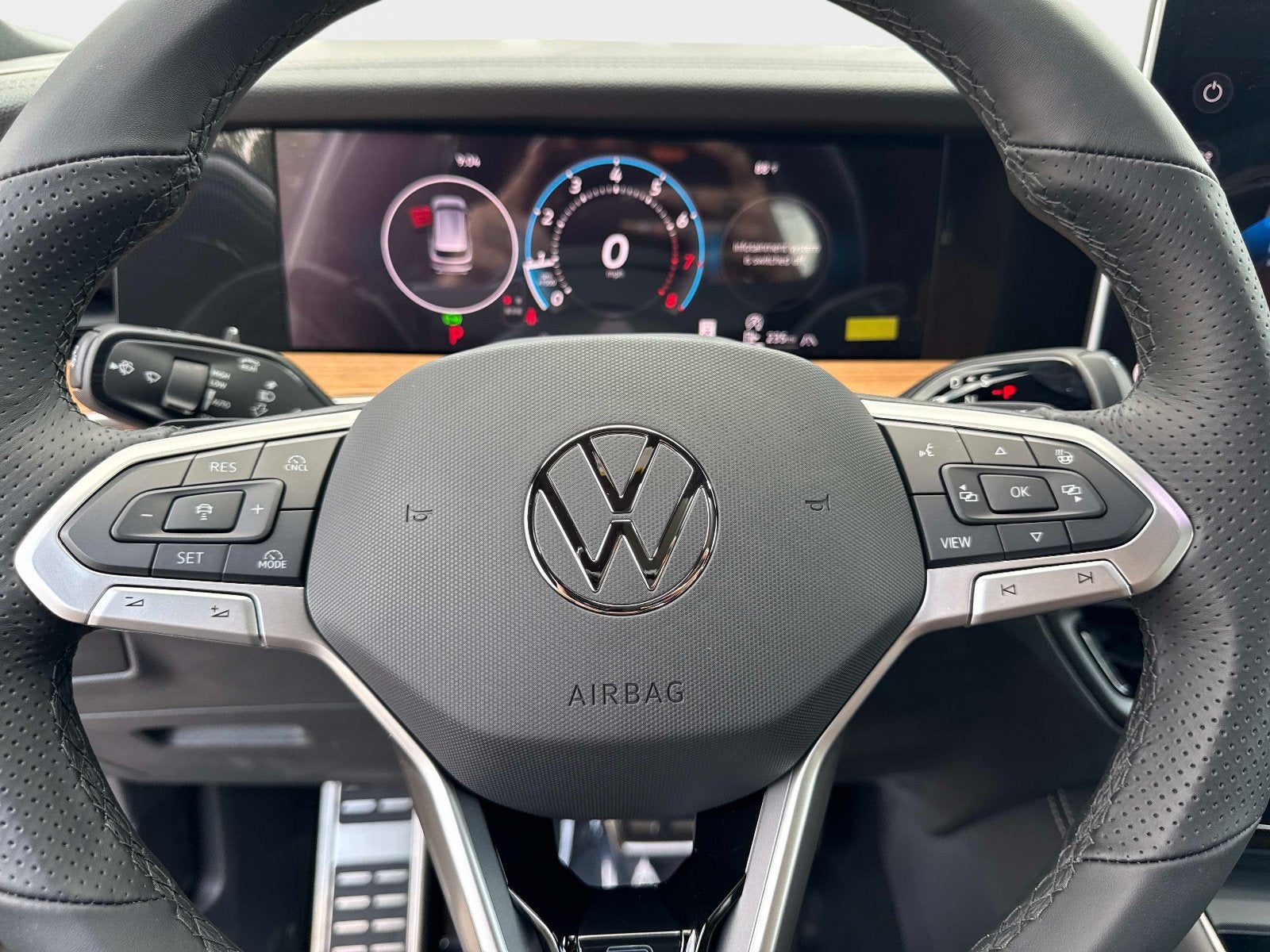 2026 Volkswagen Tiguan SEL R-Line Turbo