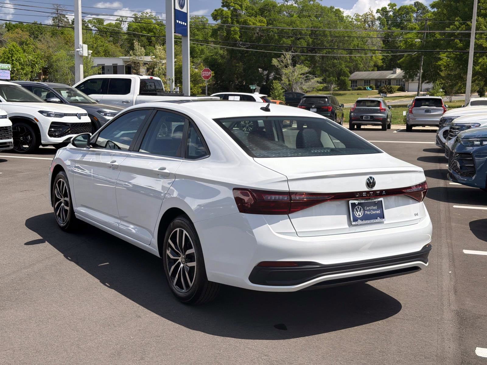 2025 Volkswagen Jetta SE