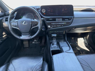 2022 Lexus ES ES 300h Luxury