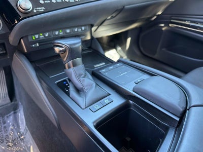 2022 Lexus ES ES 300h Luxury