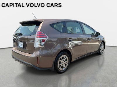 2017 Toyota Prius v Four