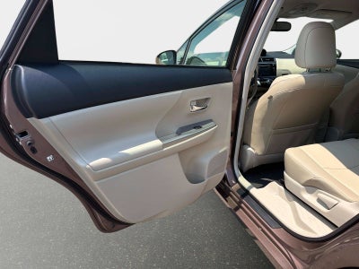 2017 Toyota Prius v Four