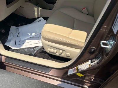 2017 Toyota Prius v Four