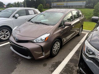 2017 Toyota Prius v Four