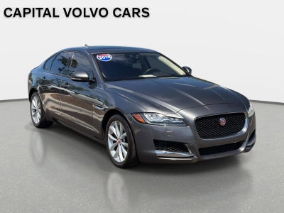 2018 Jaguar XF 25t Premium